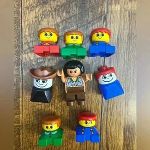 Lego Duplo Vintage Lot of 8 Duplo people , Cowboy, cave woman, school kids